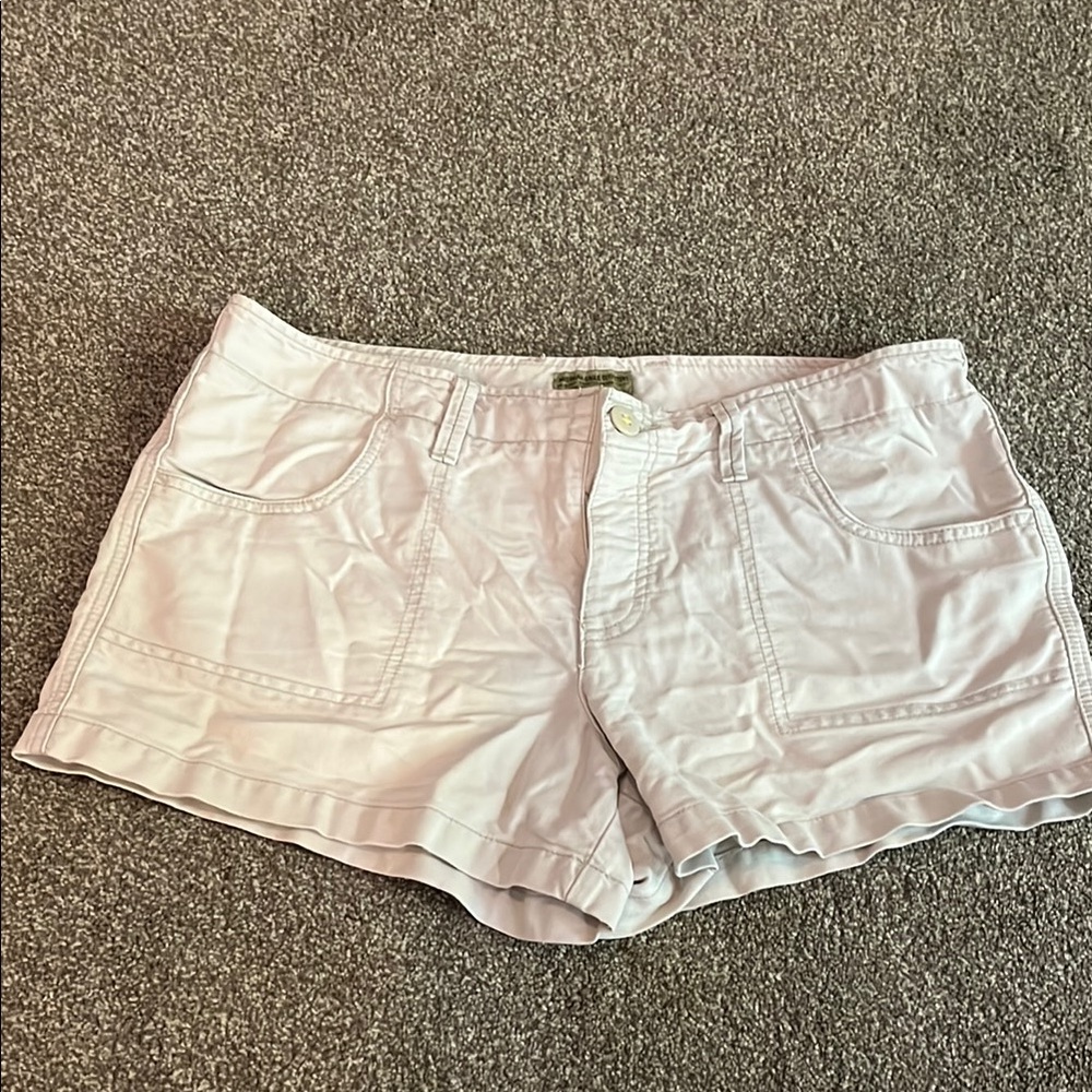 American Eagle Outfitters White Cargo Shorts Lightweight Cotton